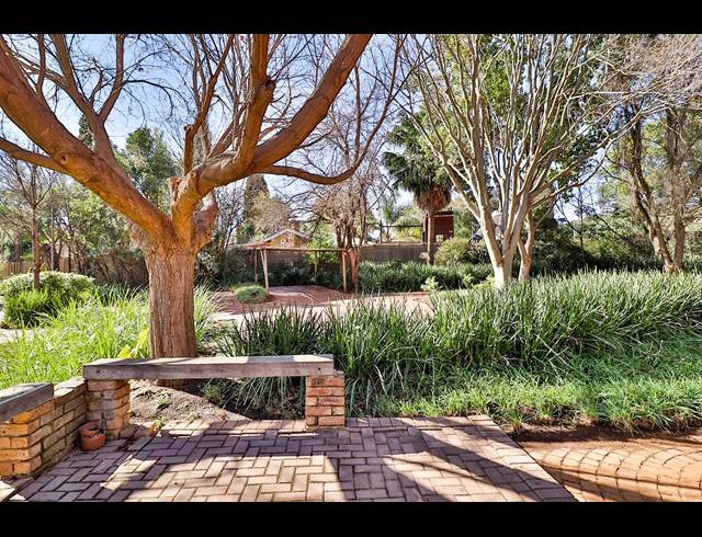 2 BEDROOM HOUSE SOLD IN PRETORIUSPARK